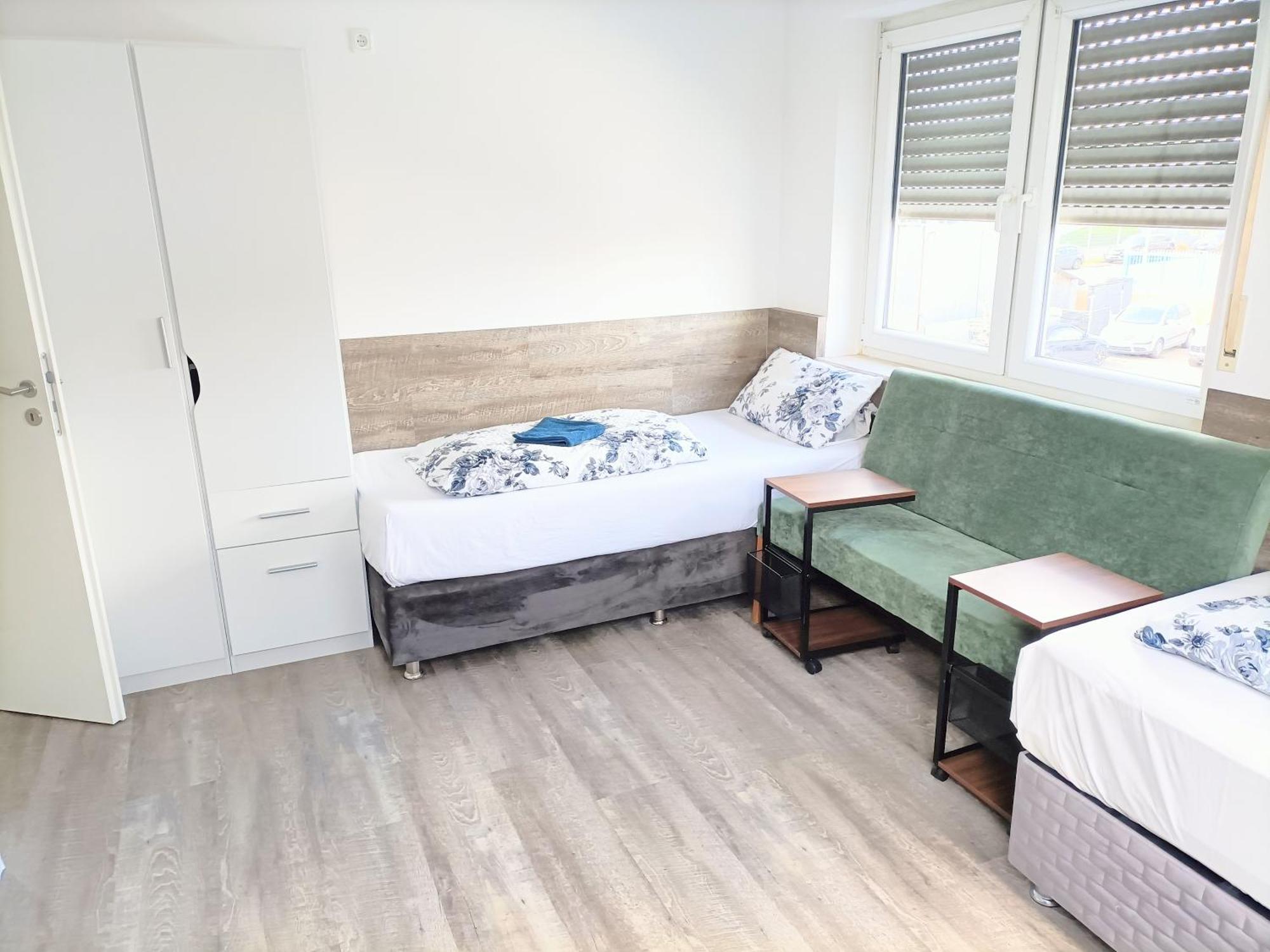 Fmi 9 Accommodation Raunheim Luaran gambar