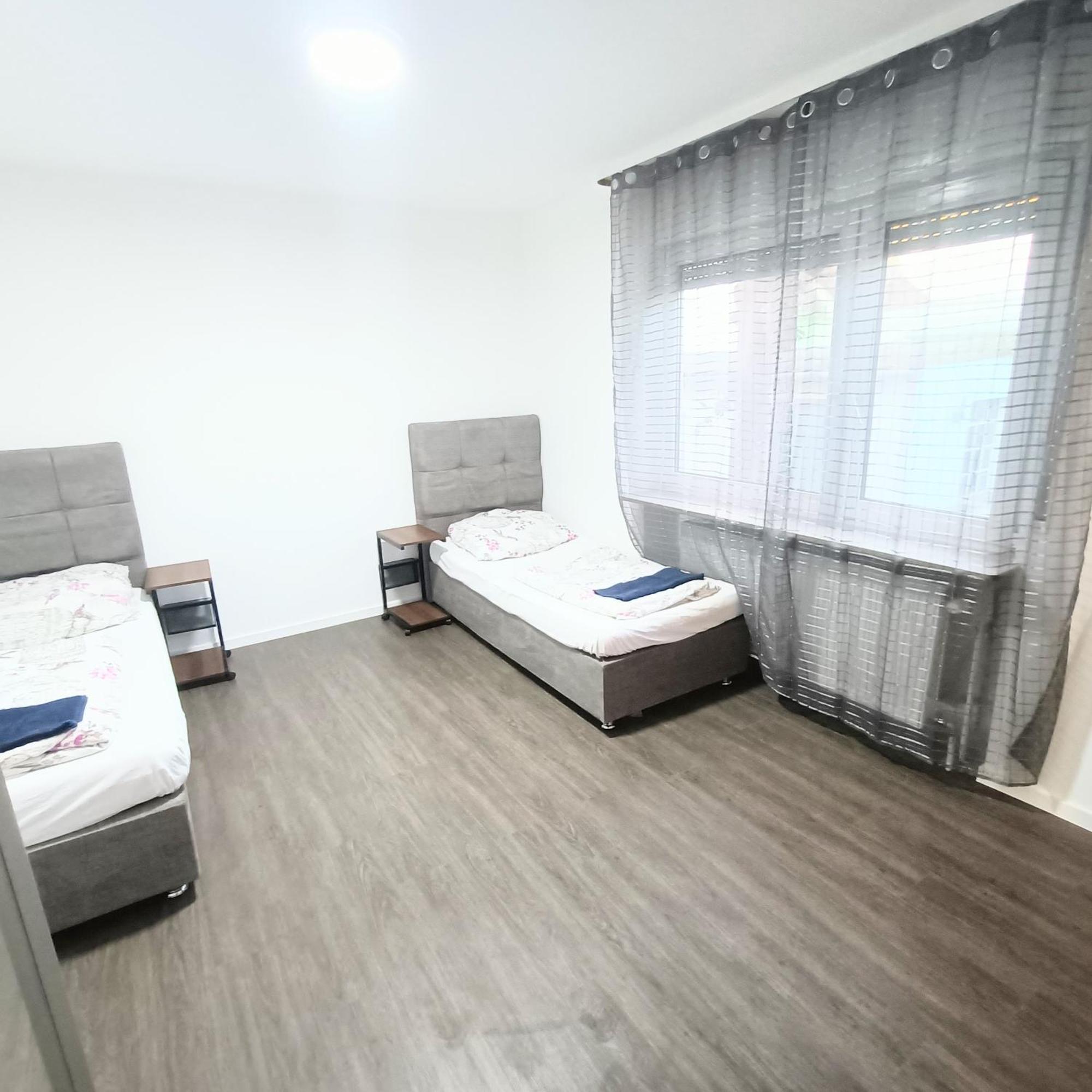 Fmi 9 Accommodation Raunheim Luaran gambar