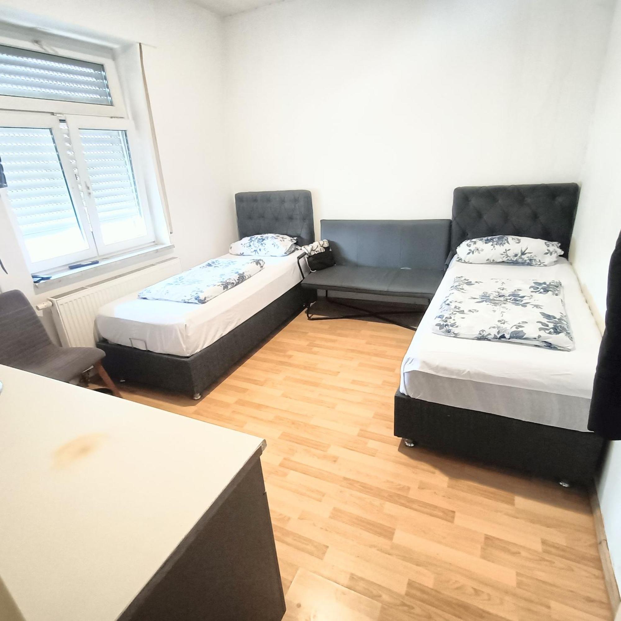 Fmi 9 Accommodation Raunheim Luaran gambar